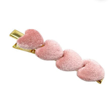 Load image into Gallery viewer, Velvet Heart Alligator Clips