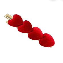 Load image into Gallery viewer, Velvet Heart Alligator Clips