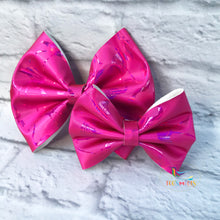 Load image into Gallery viewer, Trudy - Pink Holo Flamingo